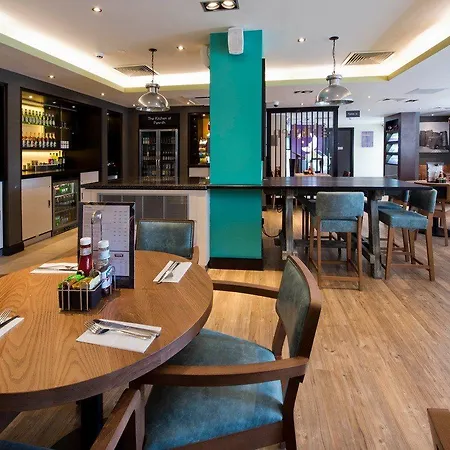 Premier Hotel 3*